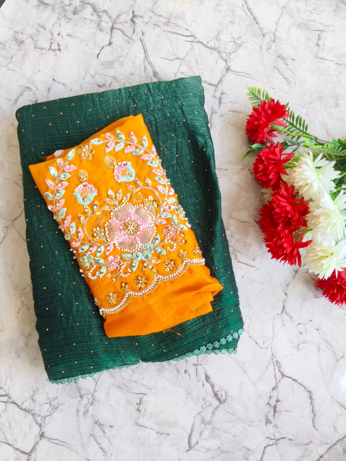 Crushed georgette saree